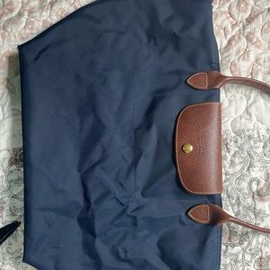 Long champ authentic large tote bag in navy blue. Awesome used condition
